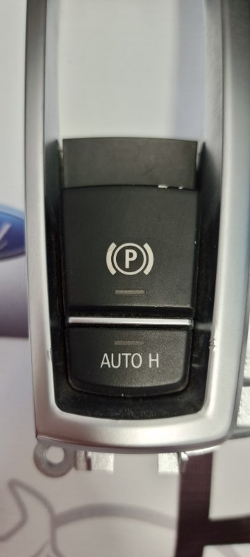 Кнопка стояночного тормоза 528I XDRIVE 2011 F 10 N20 B20 A