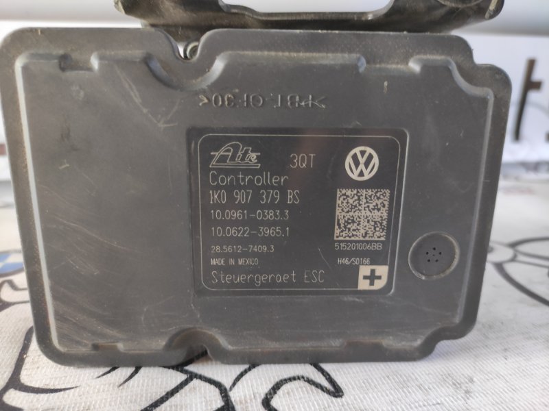 Блок ABS Volkswagen Passat b7 1K0907379BS контрактная