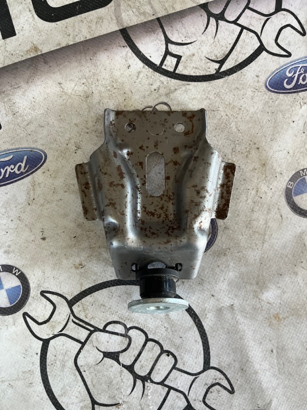 Blow off Volkswagen Volkswagen 383a4112a Б/У