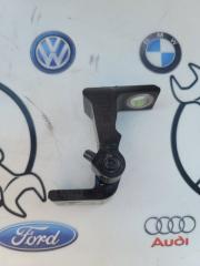 Петля двери передняя левая Volkswagen JETTA 2019 MK7 1.4 TSI 8X0831403E контрактная