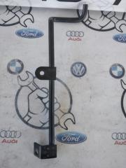 Ударопоглощающая стойка Volkswagen Passat 2012