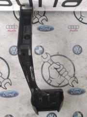 Педаль тормоза Volkswagen Passat 2012