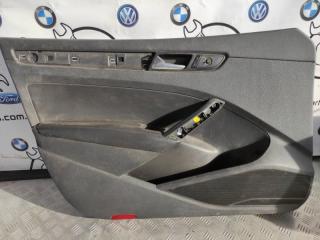 Обшивка боковой двери Volkswagen Passat