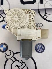 Мотор стеклоподъемника BMW F10