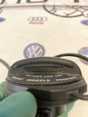 Крышка бака Volkswagen Passat b7