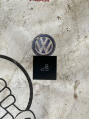 Запчасть кнопка центрального замка Volkswagen passat