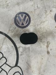 Запчасть колпачек Volkswagen passat